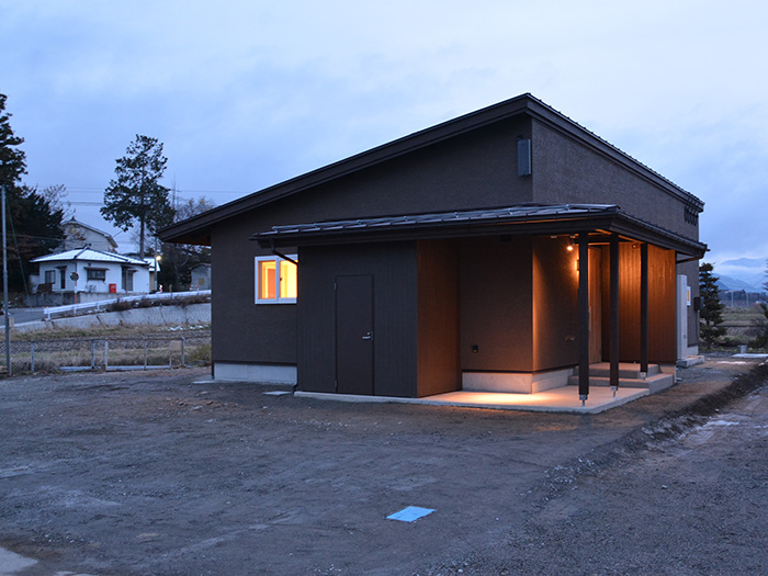 松本市波田扇子田の家-外観