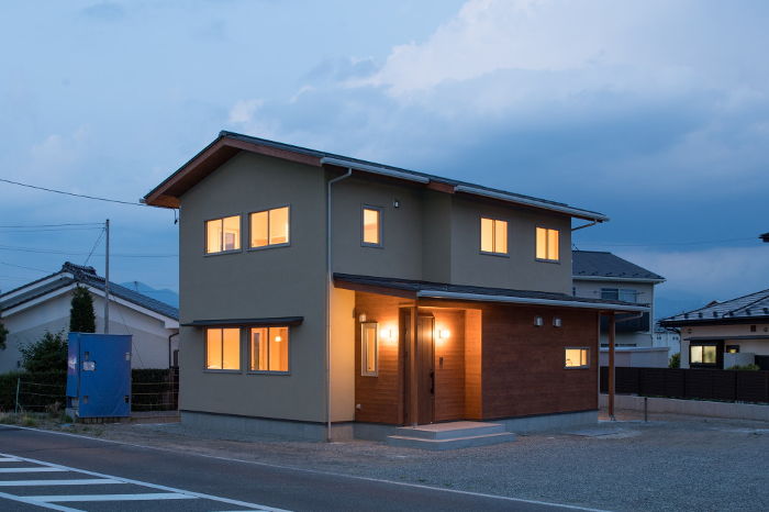 松本市梓川倭の家-外観夜景